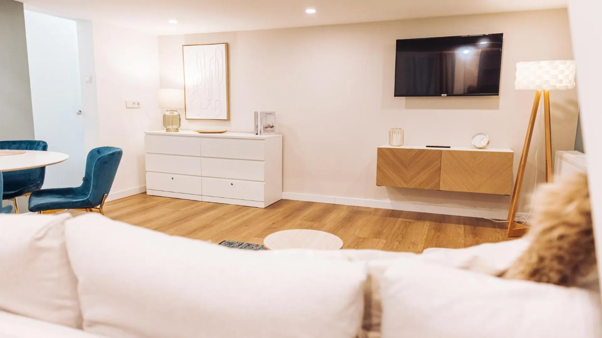 Comfy Designer Apartment In Ruin Pub District Budapest Hungary